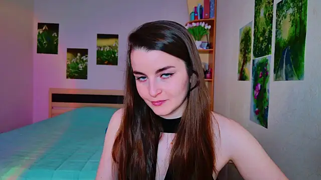 Miss Arwen online show from March 17, 8:07 am