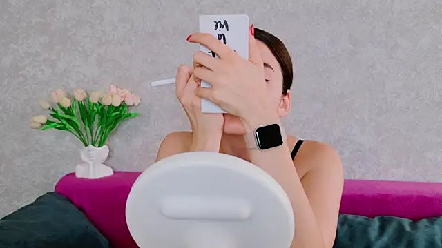 Miss Arwen online show from October 2, 4:41 am