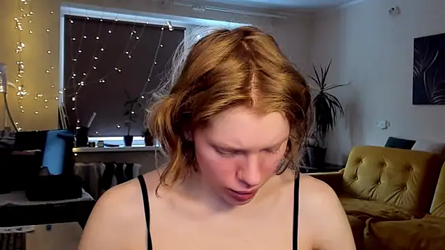 Snapshot of StellaDavis chatting on February 27, 12:23 pm StellaDavis online show from February 27, 12:23 pm