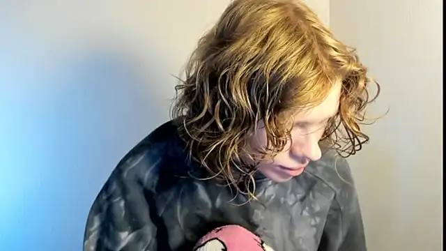 Snapshot of StellaDavis chatting on October 15, 11:43 am StellaDavis online show from October 15, 11:43 am