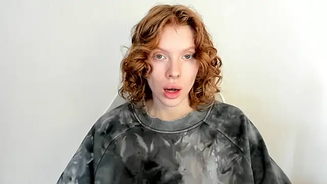 Snapshot of StellaDavis chatting on December 16, 8:08 am StellaDavis online show from December 16, 8:08 am