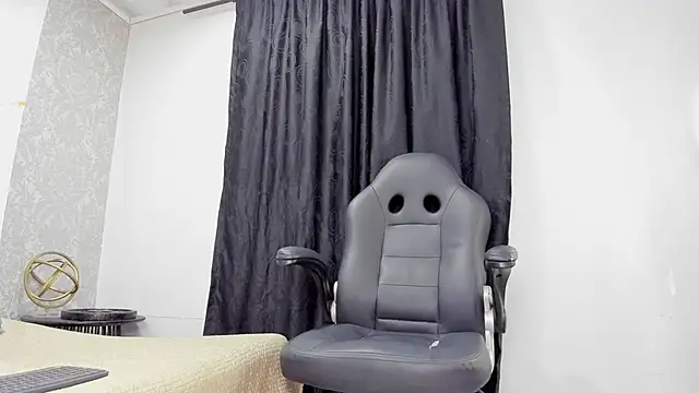 andrew rose  online show from March 21, 3:22 am