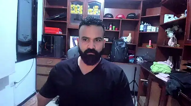 Snapshot of Drako_Argentii chatting on December 13, 3:38 am Drako Argentii online show from December 13, 3:38 am