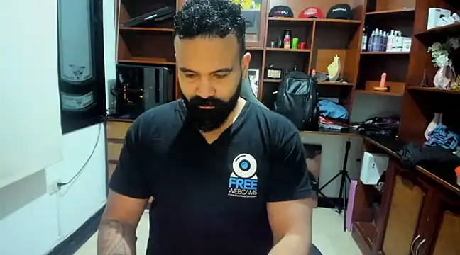 Snapshot of Drako_Argentii chatting on December 18, 4:09 am Drako Argentii online show from December 18, 4:09 am