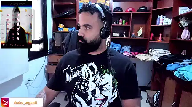 Snapshot of Drako_Argentii chatting on January 7, 3:33 pm Drako Argentii online show from January 7, 3:33 pm