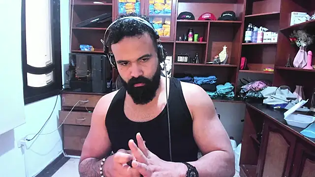 Snapshot of Drako_Argentii chatting on January 12, 8:14 pm Drako Argentii online show from January 12, 8:14 pm