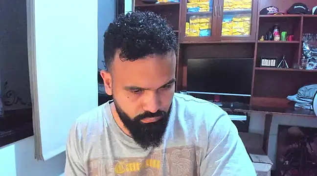 Snapshot of Drako_Argentii chatting on February 9, 12:49 am Drako Argentii online show from February 9, 12:49 am