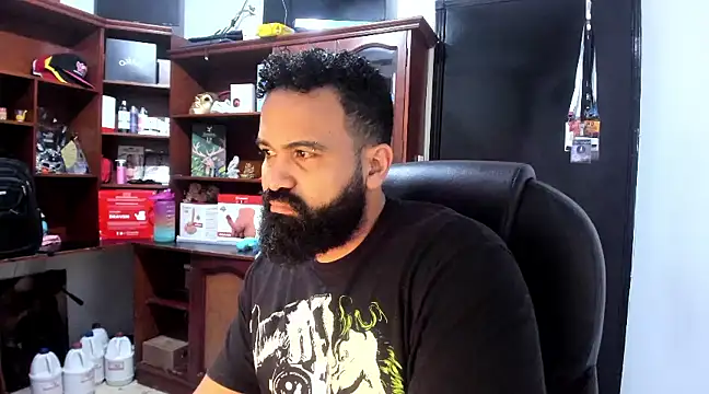 Snapshot of Drako_Argentii chatting on March 15, 3:40 am Drako Argentii online show from March 15, 3:40 am