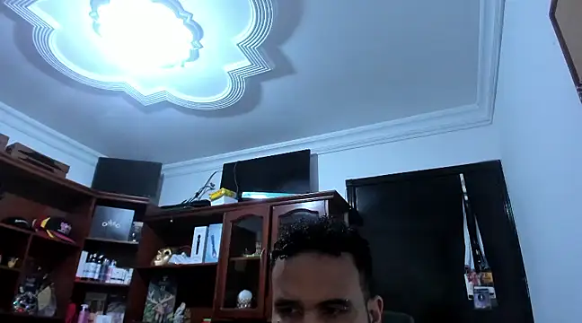 Snapshot of Drako_Argentii chatting on March 16, 6:20 am Drako Argentii online show from March 16, 6:20 am