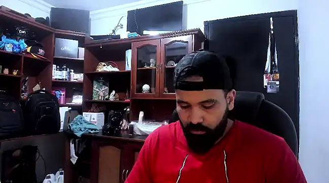 Snapshot of Drako_Argentii chatting on March 22, 11:53 pm Drako Argentii online show from March 22, 11:53 pm