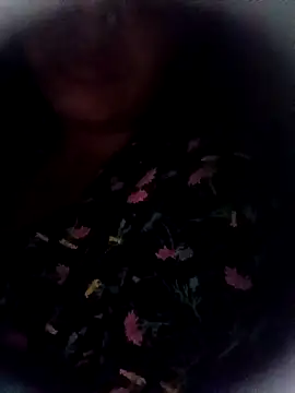 Snapshot of _sonal_sharma chatting on January 7, 1:06 am sonal sharma online show from January 7, 1:06 am