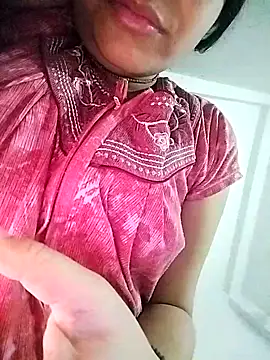 Snapshot of _sonal_sharma chatting on October 13, 10:26 am sonal sharma online show from October 13, 10:26 am