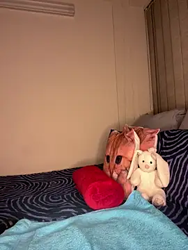 Kinkyy  online show from February 14, 3:43 am