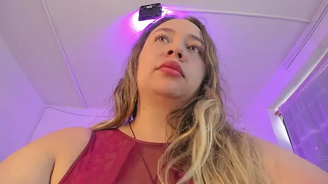 Eliissh  online show from October 22, 1:11 pm