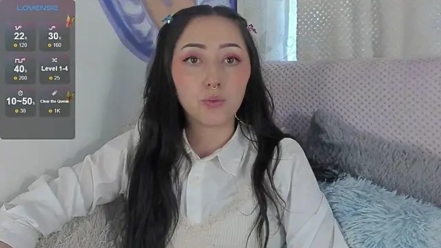 v1cky  online show from December 18, 9:51 pm