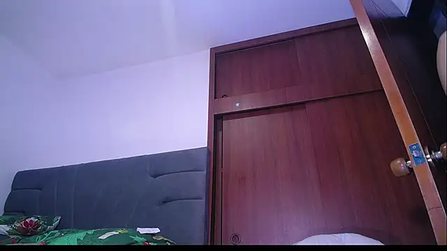 Yinn Silver online show from November 21, 9:08 am