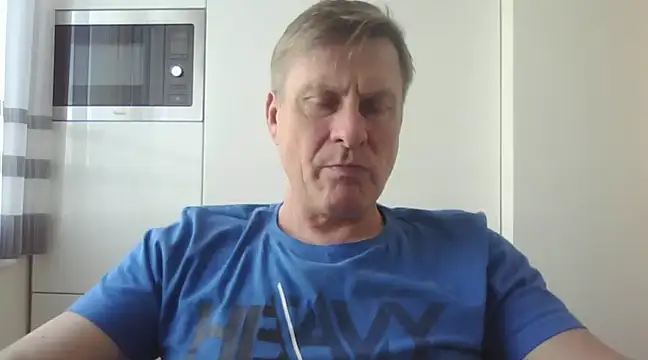 johnnym1 online show from January 30, 10:08 am