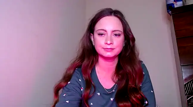 Snapshot of Sophie_Raegan chatting on December 26, 9:22 am Sophie Raegan online show from December 26, 9:22 am