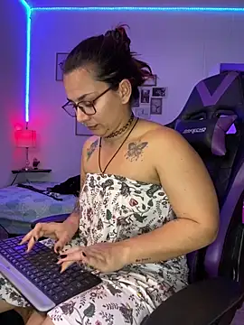 Amarantha 666 online show from December 13, 7:10 pm