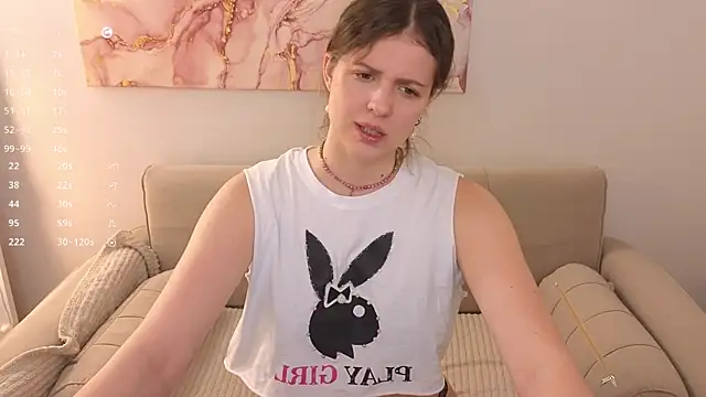 Snapshot of Sereta_Finn chatting on February 3, 10:58 am Sereta Finn online show from February 3, 10:58 am