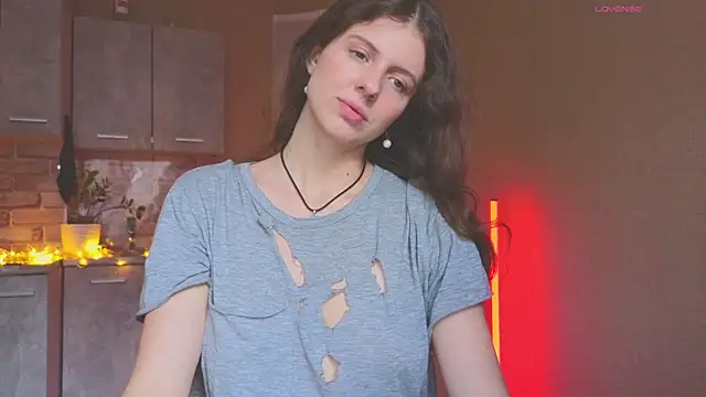 Snapshot of Sereta_Finn chatting on November 15, 10:45 am Sereta Finn online show from November 15, 10:45 am