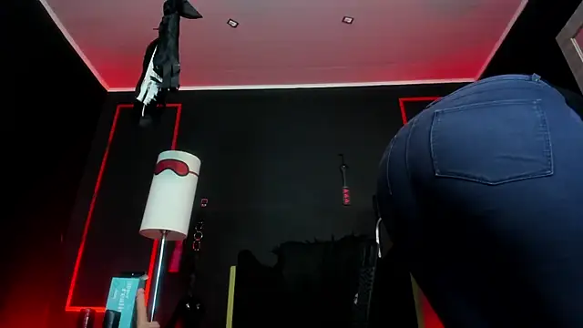 CharlotteScotte online show from October 27, 11:36 am