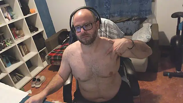 ravingr4d4 online show from March 5, 12:49 am