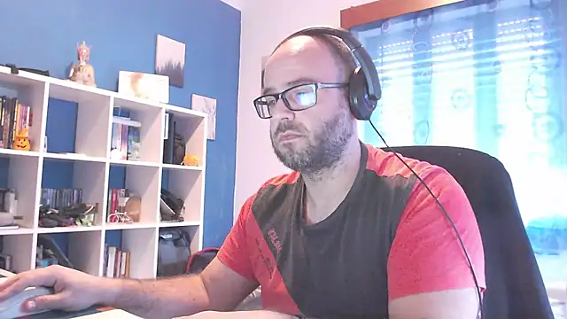 ravingr4d4 online show from March 7, 12:12 pm