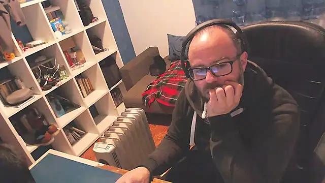 ravingr4d4 online show from March 15, 10:22 pm