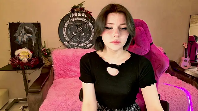 Alisa Black Star online show from January 24, 11:15 am