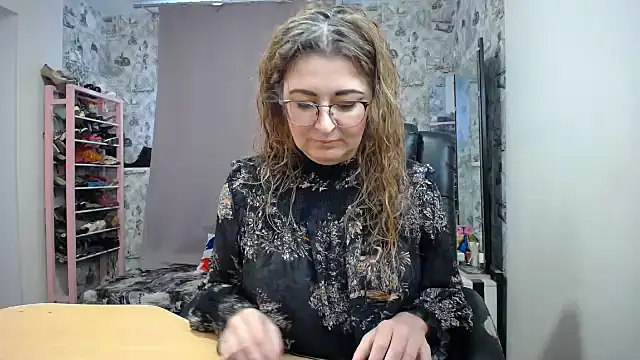 Helen1974 online show from March 23, 5:21 am