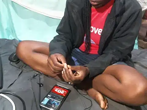 Snapshot of cute_naimah chatting on March 10, 8:15 am cute naimah online show from March 10, 8:15 am