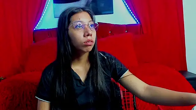 Snapshot of sexylaurita chatting on January 23, 12:09 pm sexylaurita online show from January 23, 12:09 pm