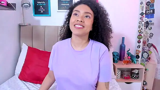 Zoe Gruber online show from February 20, 11:32 pm