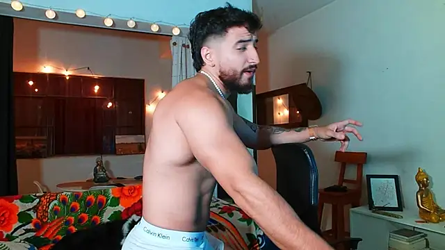 AndrewMartinez online show from February 2, 1:12 am