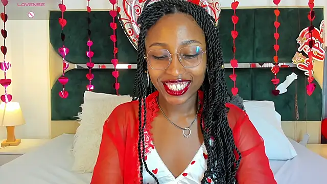 EmmaSanzz  online show from February 15, 11:36 pm