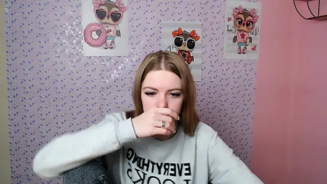 AliceFlirtt  online show from January 9, 2:29 pm