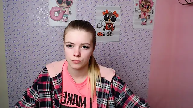 AliceFlirtt  online show from January 10, 1:20 pm