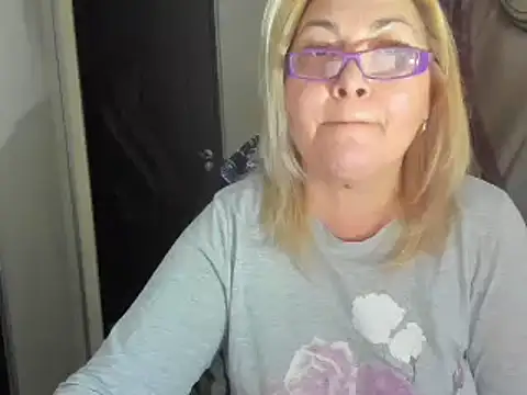 IryshAlice online show from December 1, 6:19 pm