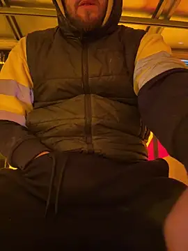 Snapshot of cussy007 chatting on January 22, 1:32 pm cussy007 online show from January 22, 1:32 pm