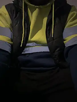 Snapshot of cussy007 chatting on February 13, 1:37 pm cussy007 online show from February 13, 1:37 pm