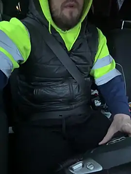 Snapshot of cussy007 chatting on February 24, 7:00 am cussy007 online show from February 24, 7:00 am