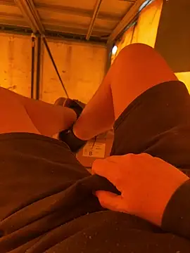 Snapshot of cussy007 chatting on March 17, 1:18 pm cussy007 online show from March 17, 1:18 pm