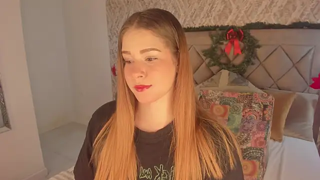 Snapshot of Lady_lacey05 chatting on December 21, 2:37 pm Lady lacey05 online show from December 21, 2:37 pm