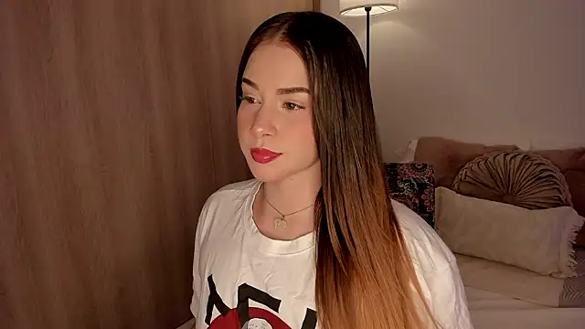 Snapshot of Lady_lacey05 chatting on September 25, 1:20 am Lady lacey05 online show from September 25, 1:20 am