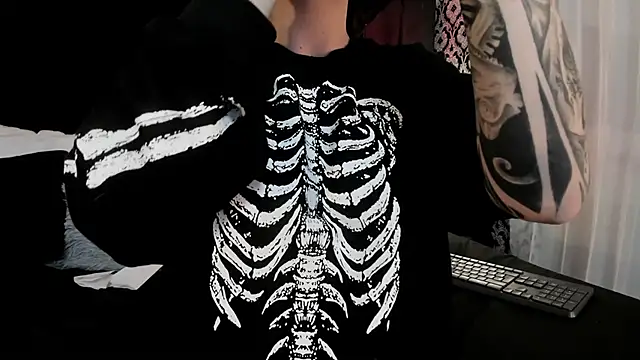 Adeelinee online show from September 12, 8:09 pm