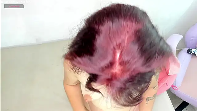 jenelotizz06 online show from December 14, 10:28 pm