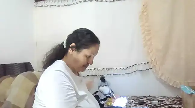 ximenajimenez online show from January 19, 4:33 am