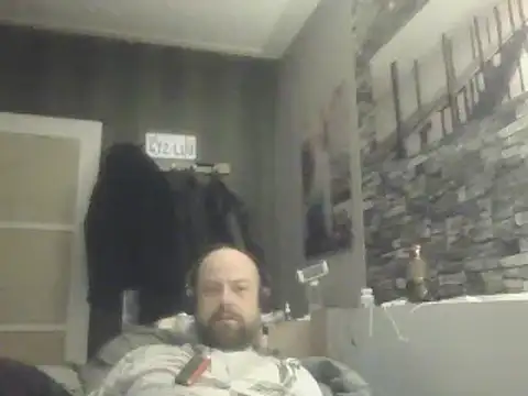 Prehistorixxx2686 online show from December 15, 8:15 pm