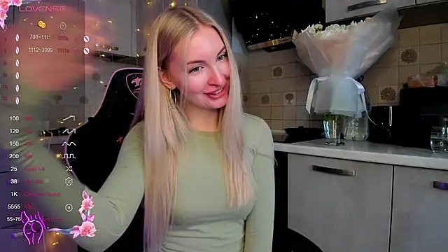 Snapshot of Kimmy_powell chatting on December 6, 7:54 am Kimmy powell online show from December 6, 7:54 am